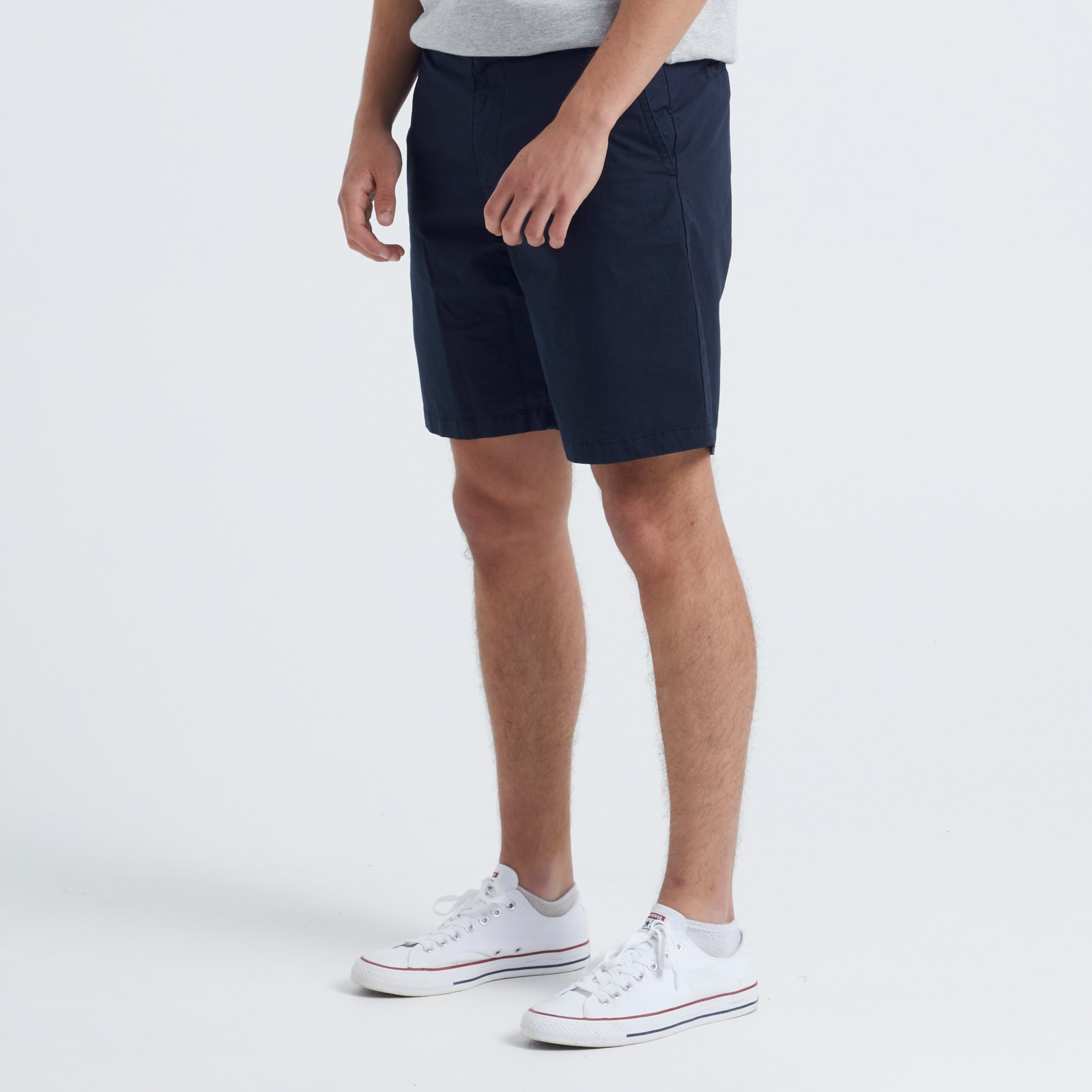 Se Gideon Light Cotton Shorts - Navy Blazer - L / Navy Blazer hos bygarmentmakers.dk