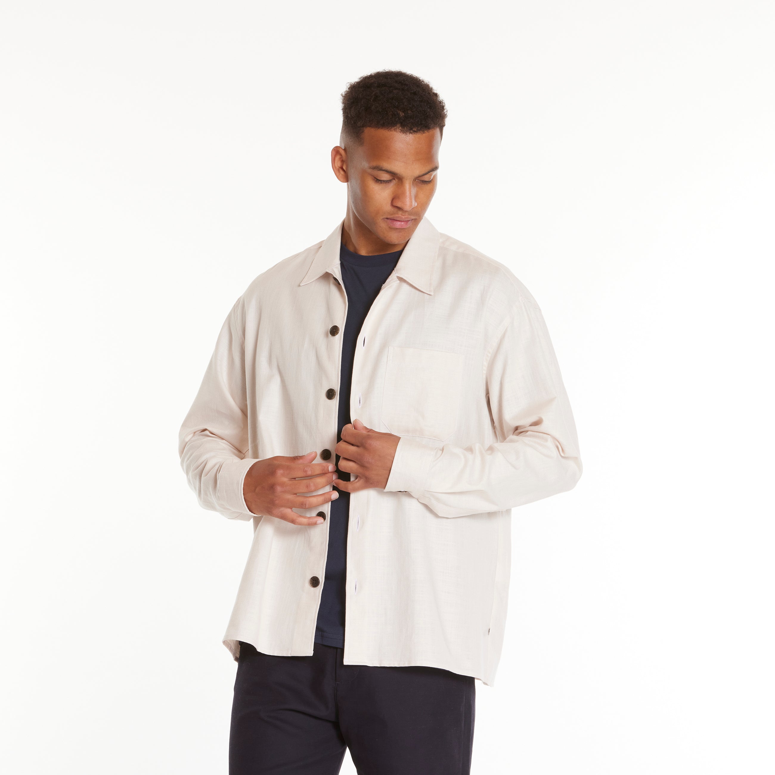 Se Storm Plain Overshirt - Honesty - M / Honesty hos bygarmentmakers.dk