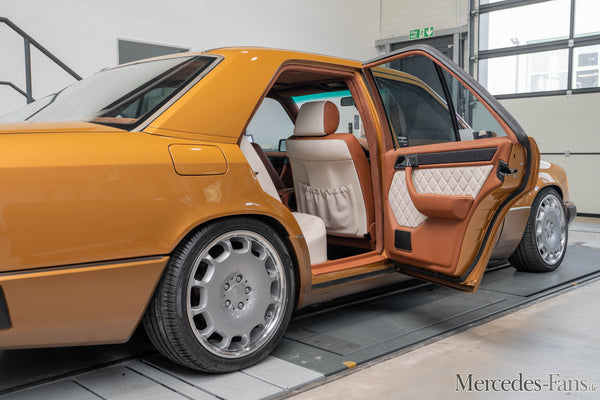 400E Two-Tone Interieur von SCHAWE