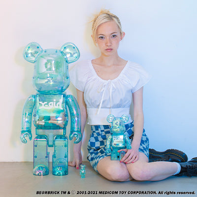 x-girl blue iridescent bearbrick