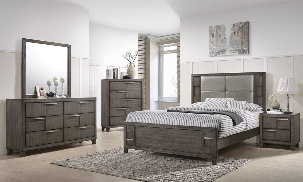 7 Piece Queen Bedroom Set       / Amazon Com Bedroom Sets 7 Pieces Bedroom Sets Bedroom Furniture Home Kitchen : Add a touch of old hollywood glam to your bedroom with this bedroom set that features a metallic silver finish and embossed crystals that make each piece really stand out.