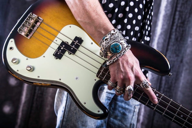 Bass Icon Series – Vintage Guitars