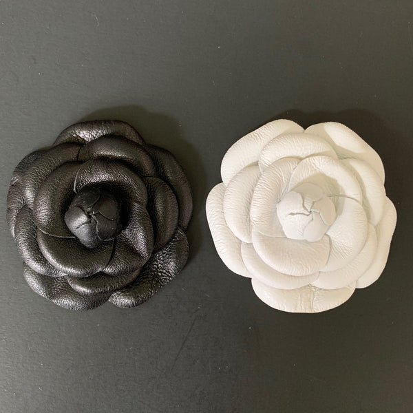 Black and white flower brooch,pin,Camellia hair clip,camelia