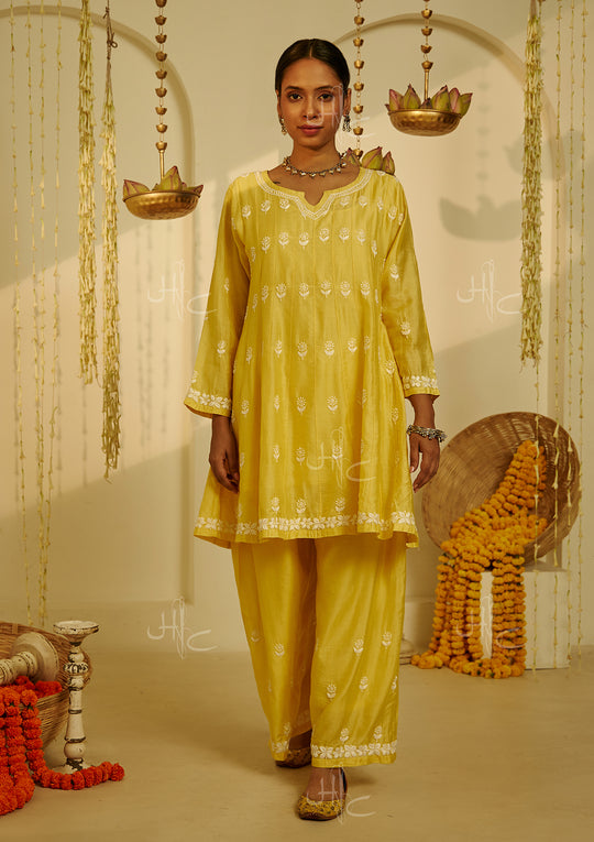 Buy Indicraft Women Yellow Chikan Embroidery Georgette Short Kurti Top - L  Online at Best Prices in India - JioMart.