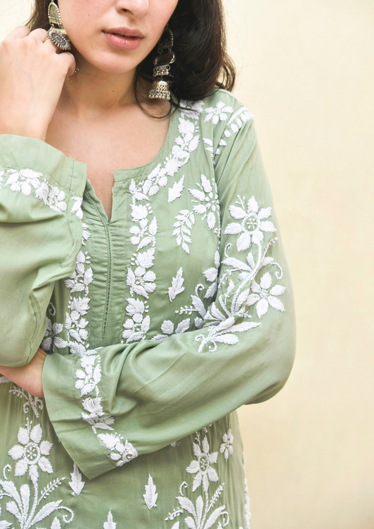 houseofchikankari malakmodalstraightkurtaset green52 2e06da5e 8ff8 4205 9963