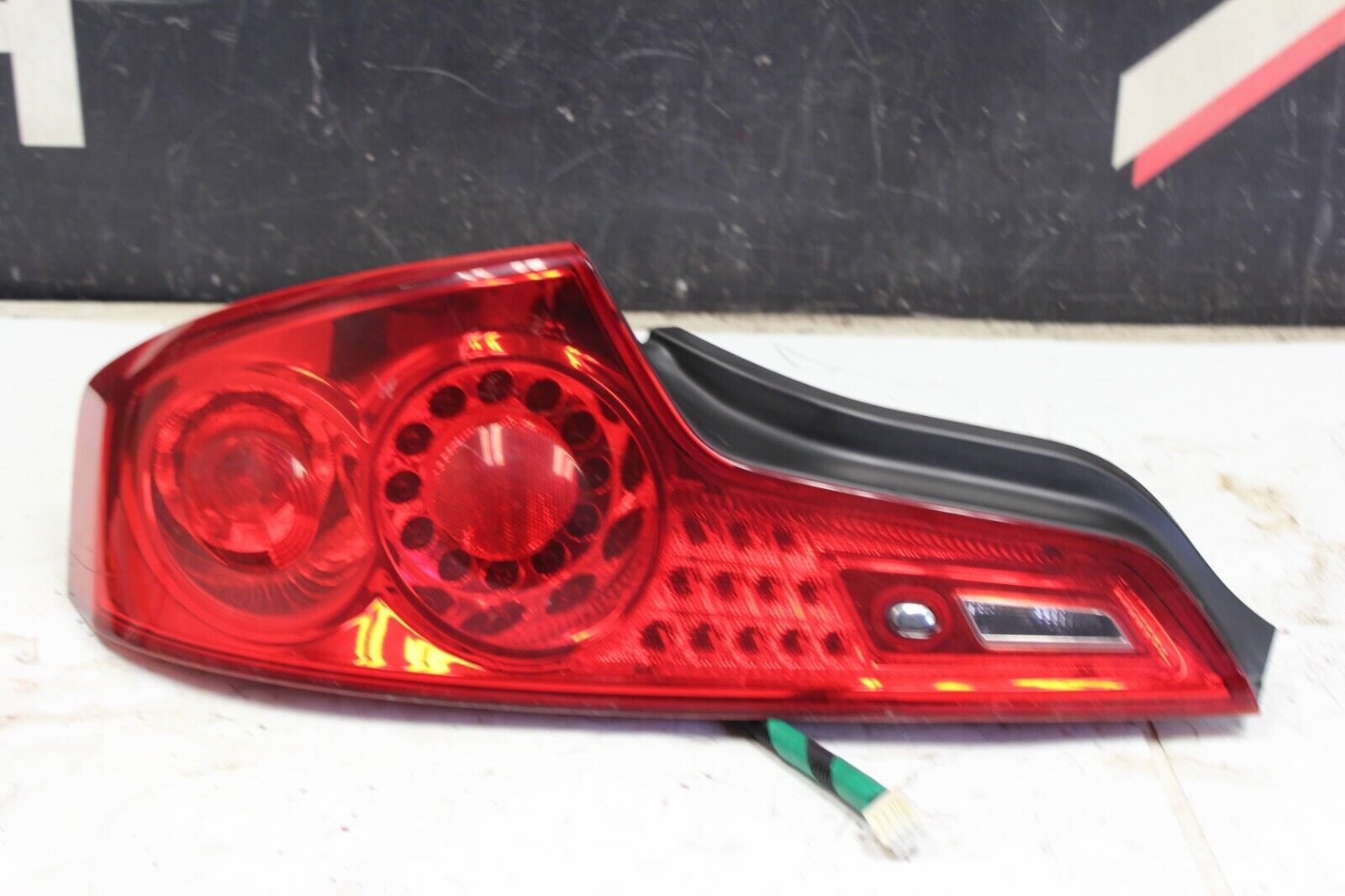 2005-2007 INFINITI G35 COUPE LEFT DRIVER TAIL LIGHT OEM – A