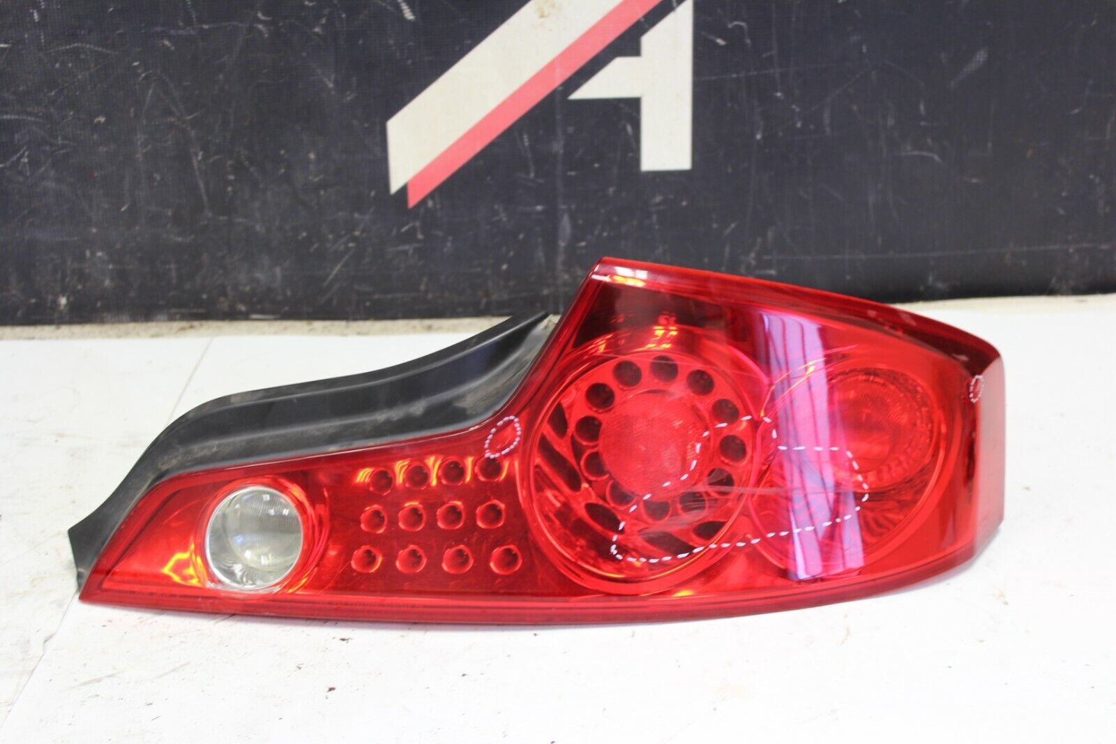 2005-2007 INFINITI G35 COUPE LEFT DRIVER TAIL LIGHT OEM – A