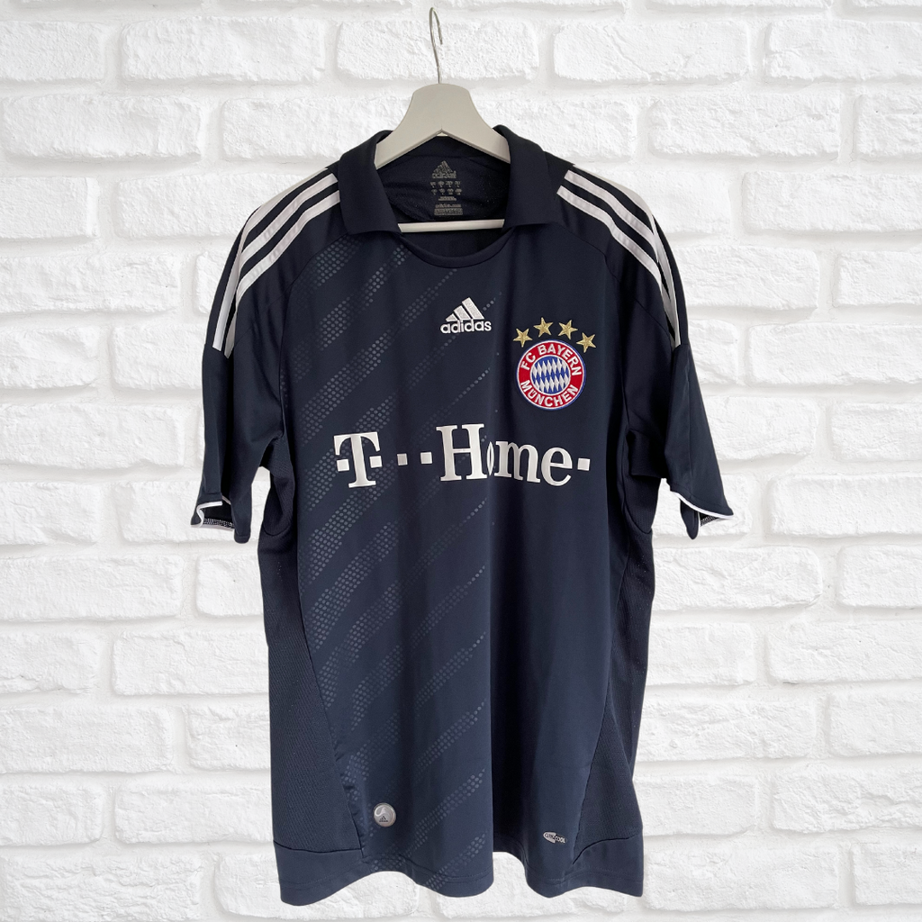 bayern munich 2009 kit