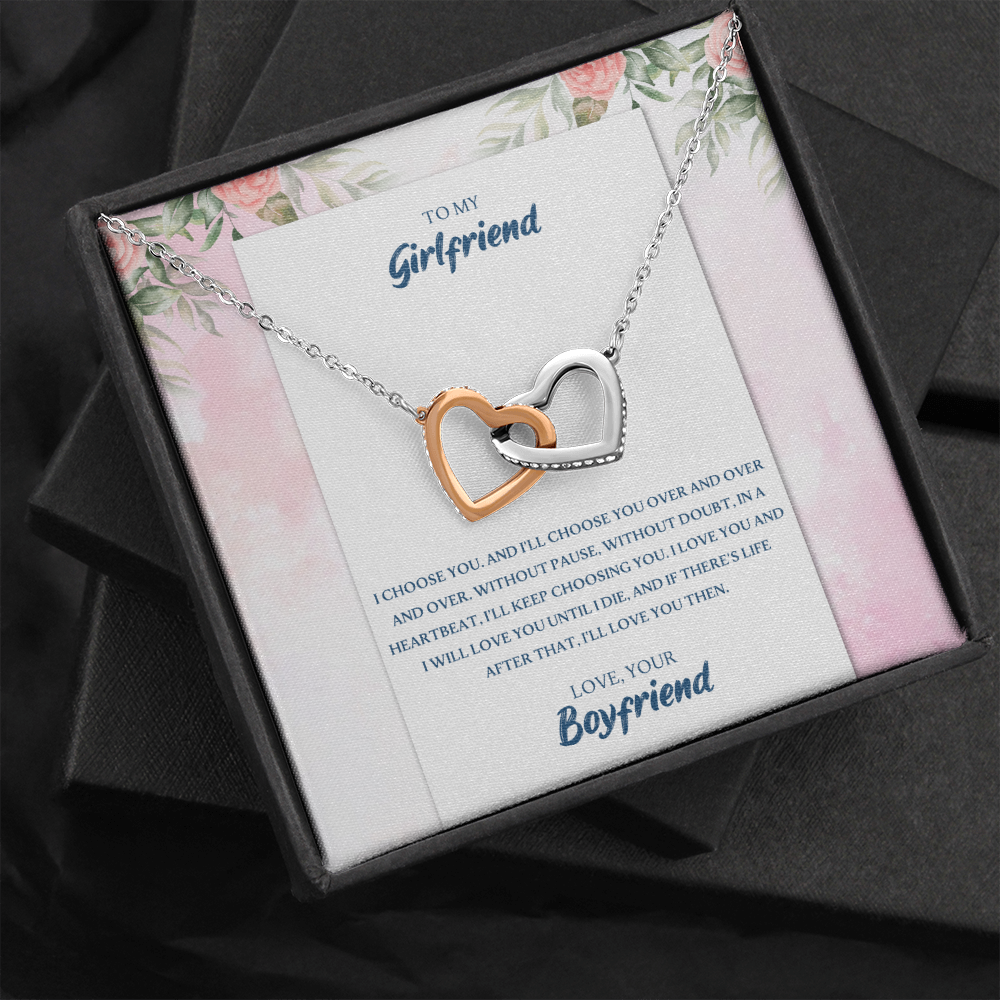 To My Girlfriend Interlocking Heart Necklace Message Card