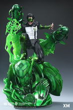 Load image into Gallery viewer, Green Lantern - Kyle Rayner 1/6 Scale Statue by XM Studios
