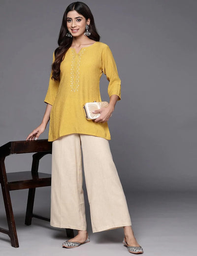 Yellow Silk Kurti With Pant And Dupatta | Leemboodi