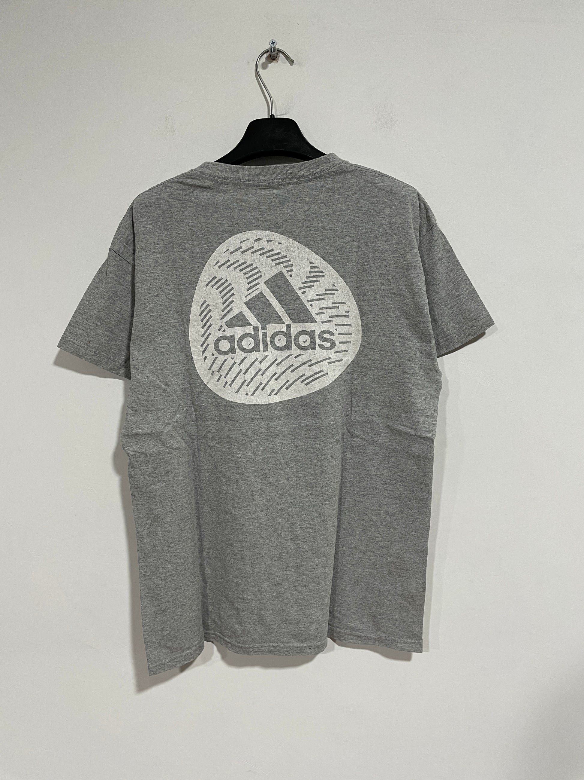 Arrastrarse Prescripción medallista T shirt Adidas vintage (C095) – Vintage Store TV