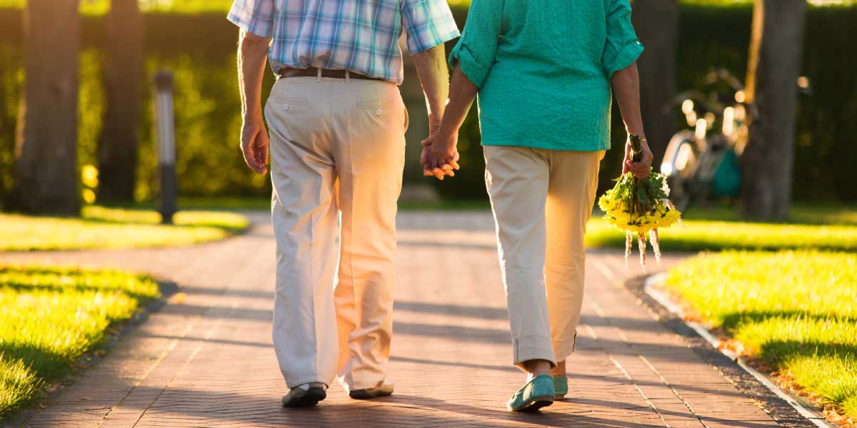 Benefits of walking for senior citizens - Nutrova