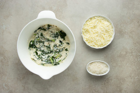 Mix ricotta cheese and spinach
