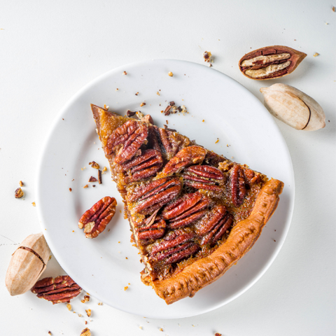 how to make an easy homemade pecan pie with a crust