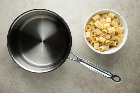 How to make Maniche pasta