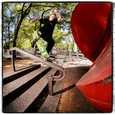 De vraies planches à roulettes mason silva action shot