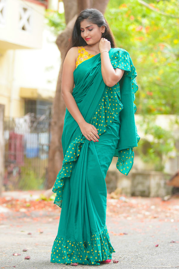 Blue Viscose Printed Ruffled Saree Set Design by VANA ETHNICS at Pernia's  Pop Up Shop 2024