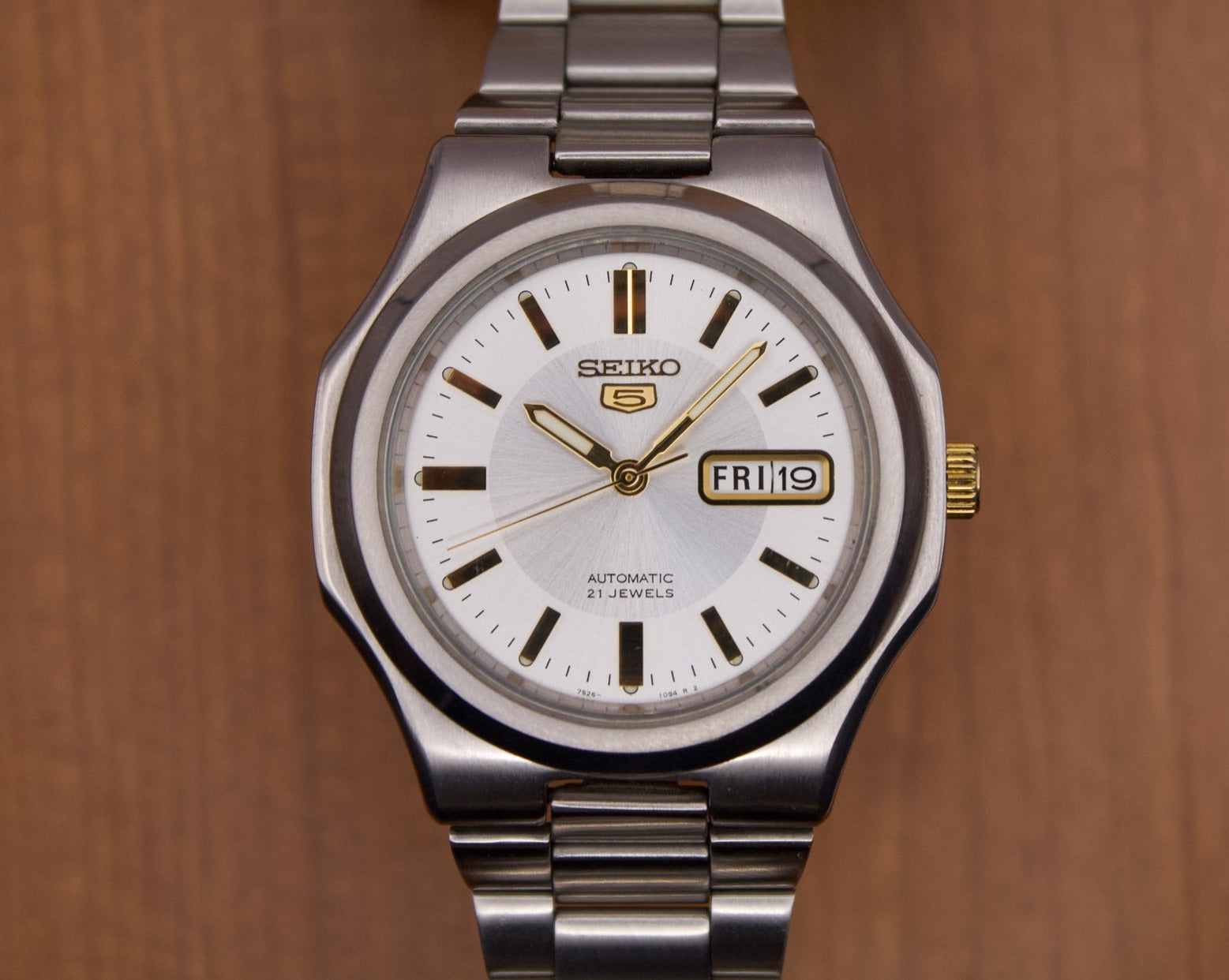 Seiko 5 'Seikonaut' Silver Sunburst Dial Men's Wrist-Watch – Mecalco & Co.