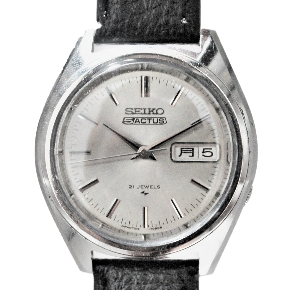 Vintage Seiko 5 Actus 7019-7060 Silver Sunburst Dial - Toronto Vintage  Watches - Vintage Seiko passion, Pulsar