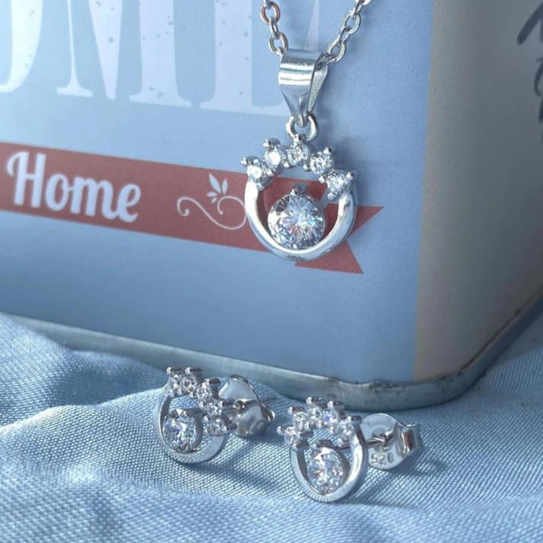 Tiara Solitaire Diamond Silver Set (Earrings+Necklace) - Shinewine.co product image