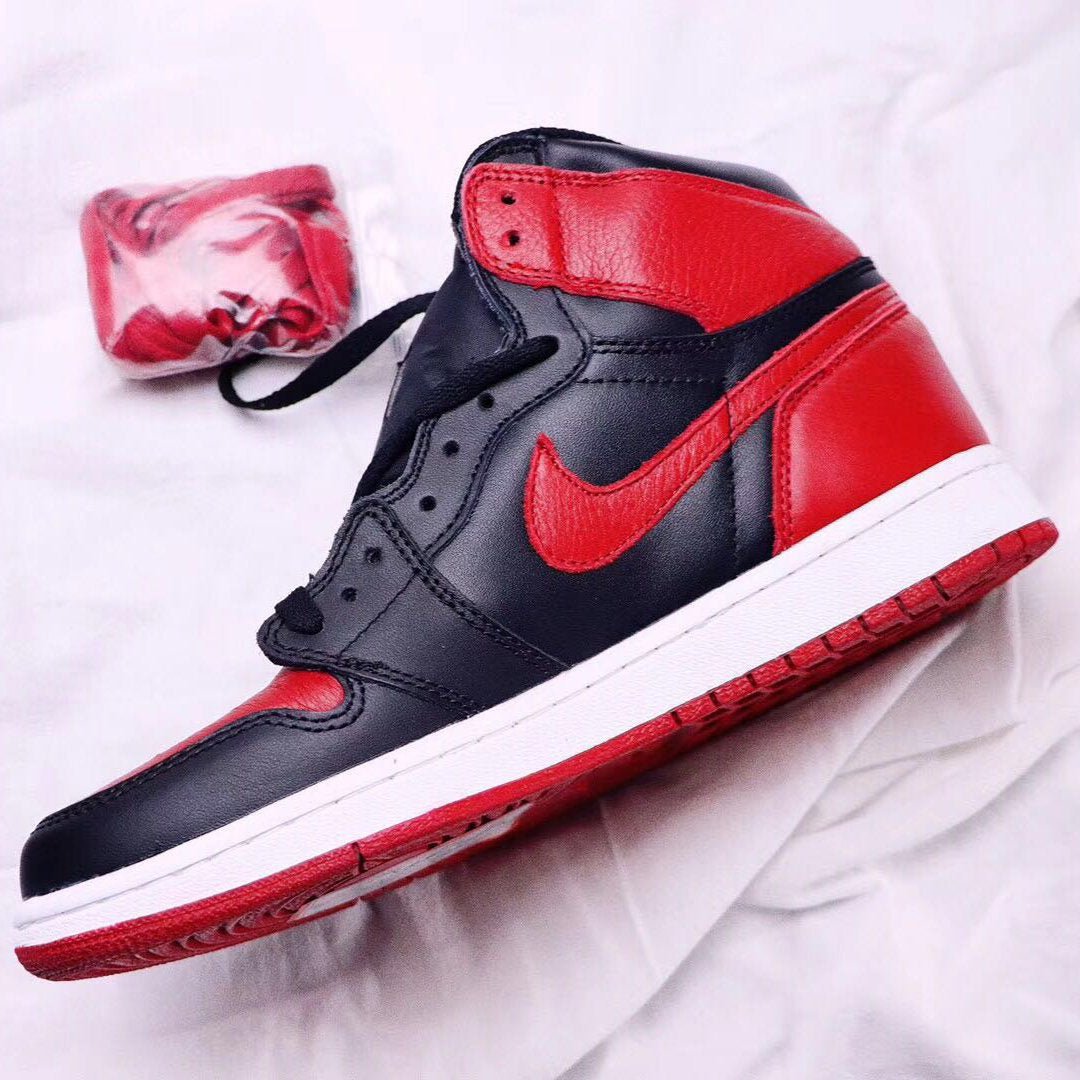 Nike Air Jordan 1 Retro High OG Fashion Sneakers Sport Shoes fro