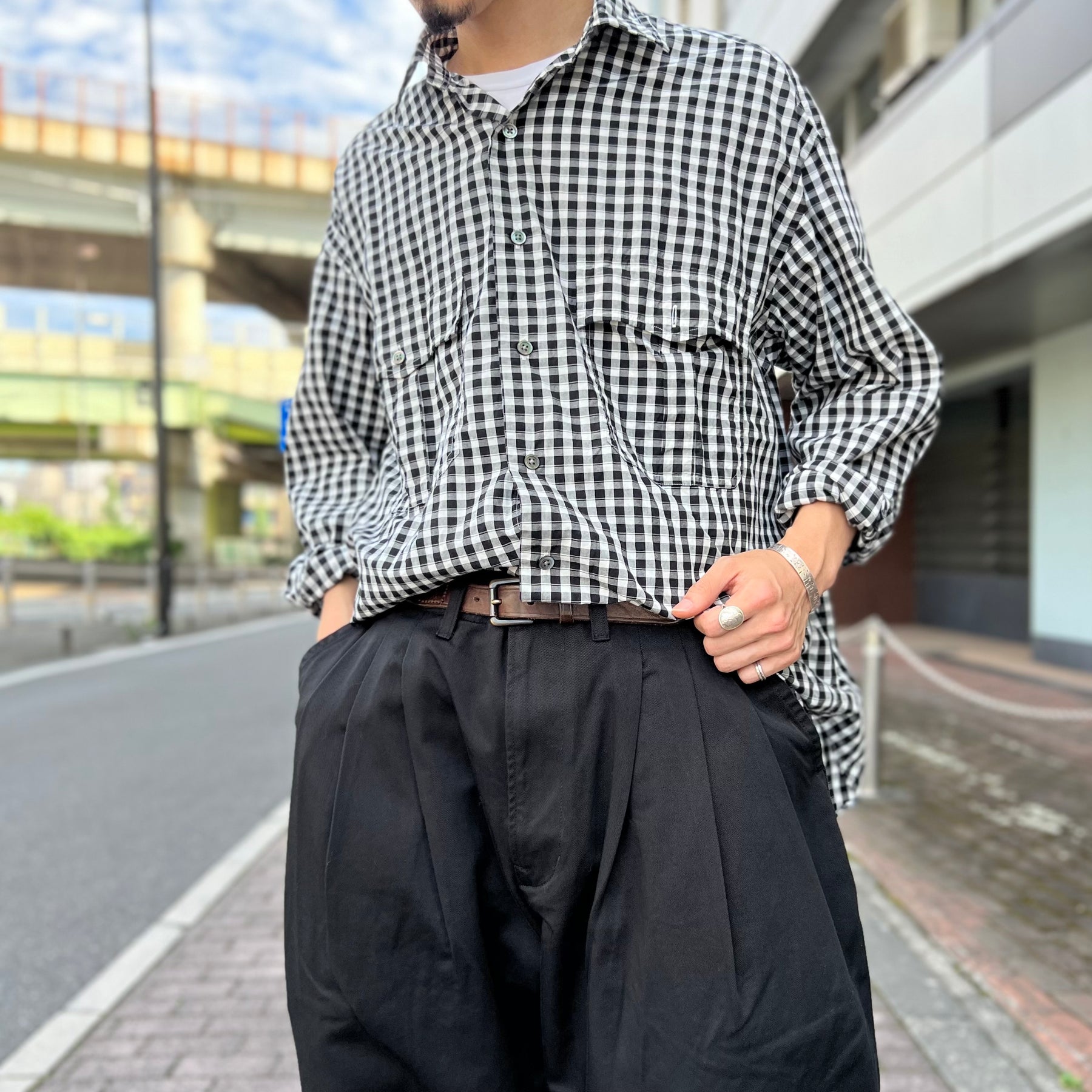 PORTER CLASSIC SATCHMO CHINOS カーキ Lサイズ - チノパン