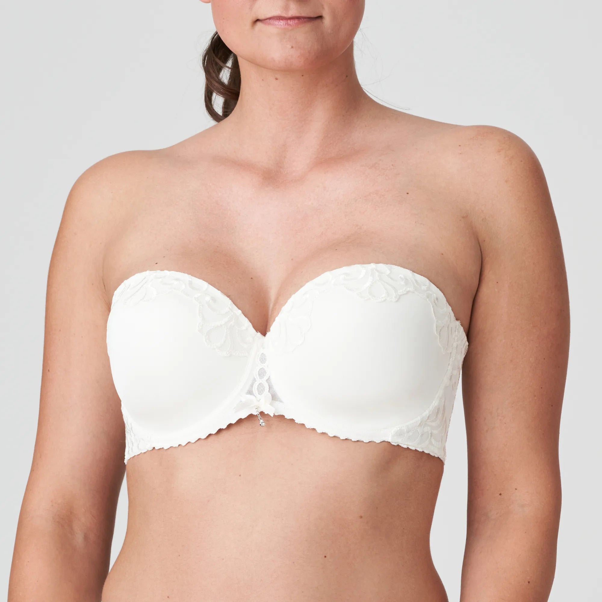 9456 - Maidenform voorgevormde Push-up Bh zonder beugel - A - 75 -  huidskleur – Ans Koster Bodyfashion