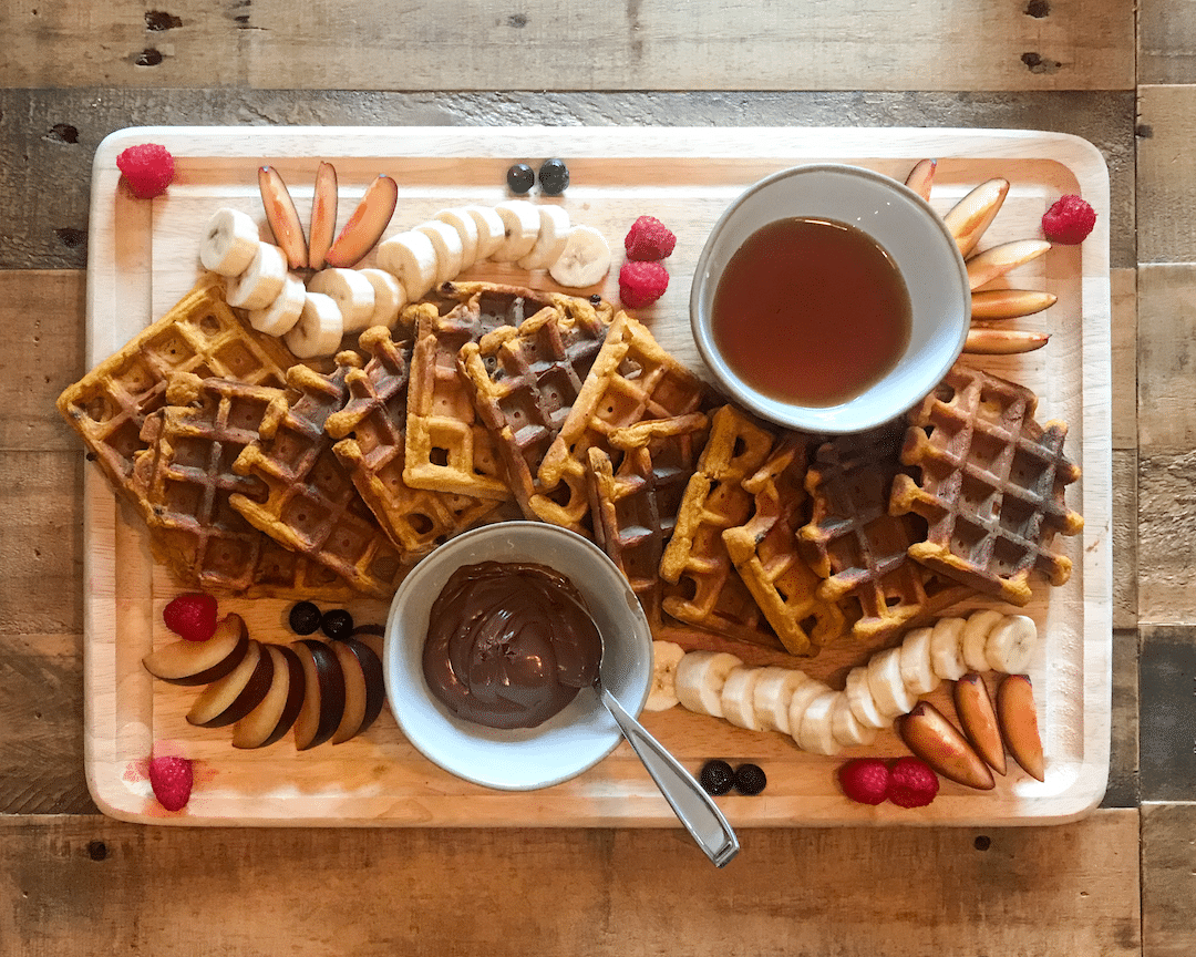 Pumpkin Chocolate Chip Protein Waffles Dioxyme