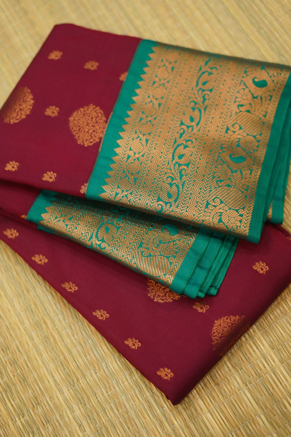 Pattu Sarees Online | Kanchipuram Pattu Sarees with Blouse