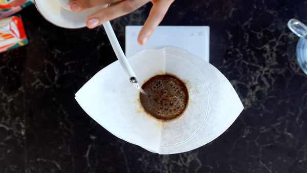 How to Make Pour Over Coffee