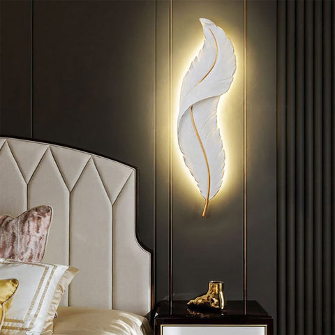 Feather wall lamp