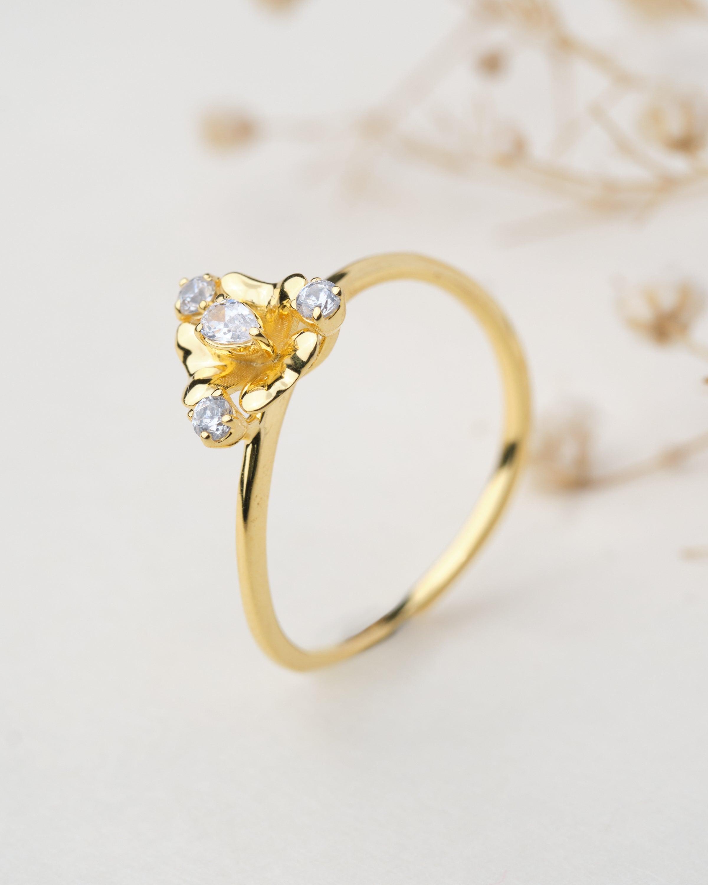 Engraved Diamond Ring - Wavy Wedding Band – ARTEMER