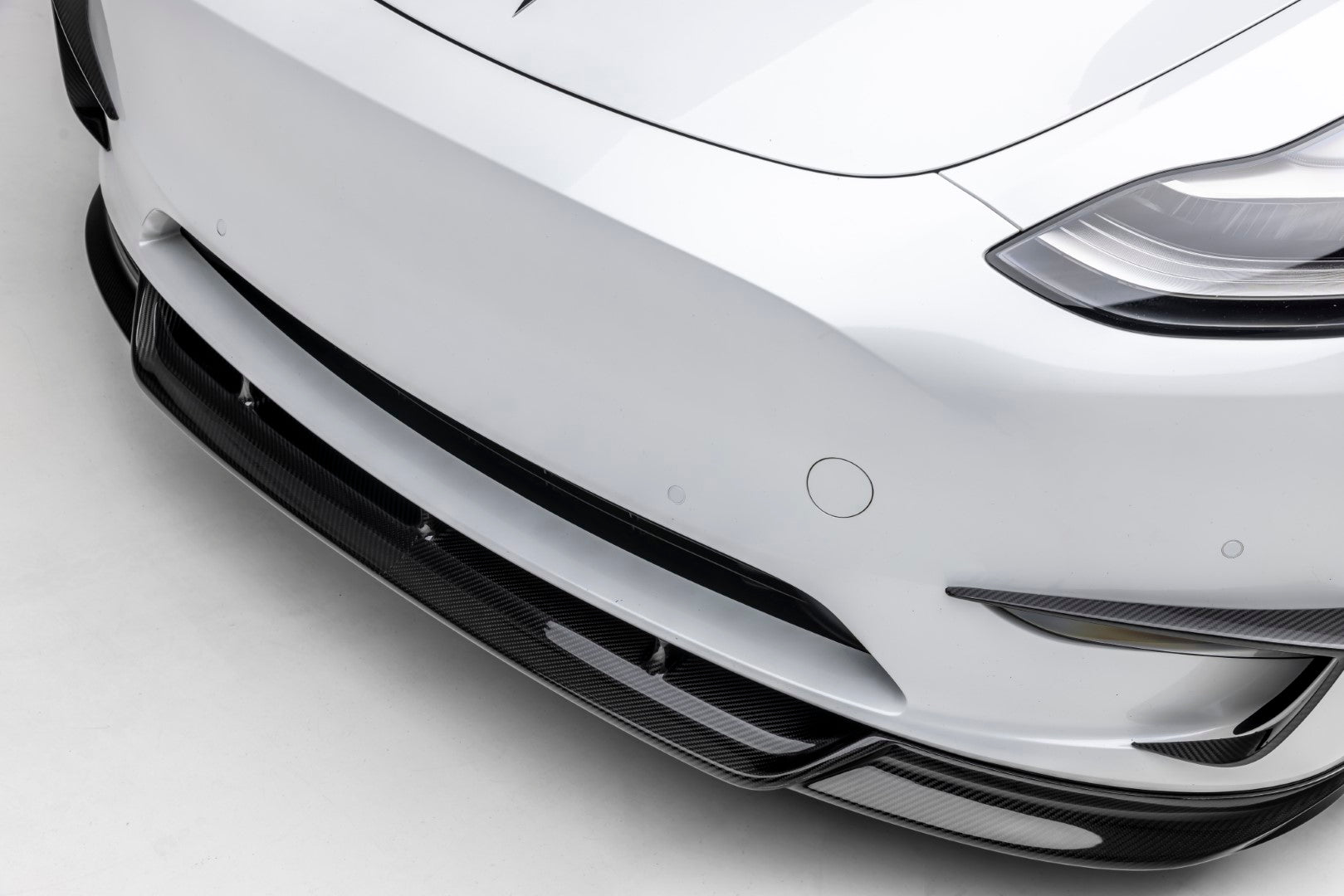 Vorsteiner - VRS Carbon Fiber Aero Front Spoiler - Tesla Model Y – european  auto source