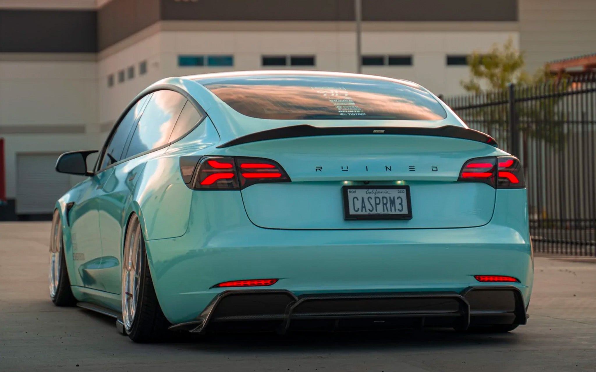 Tesla Model 3 Carbon Fiber Trunk Spoiler