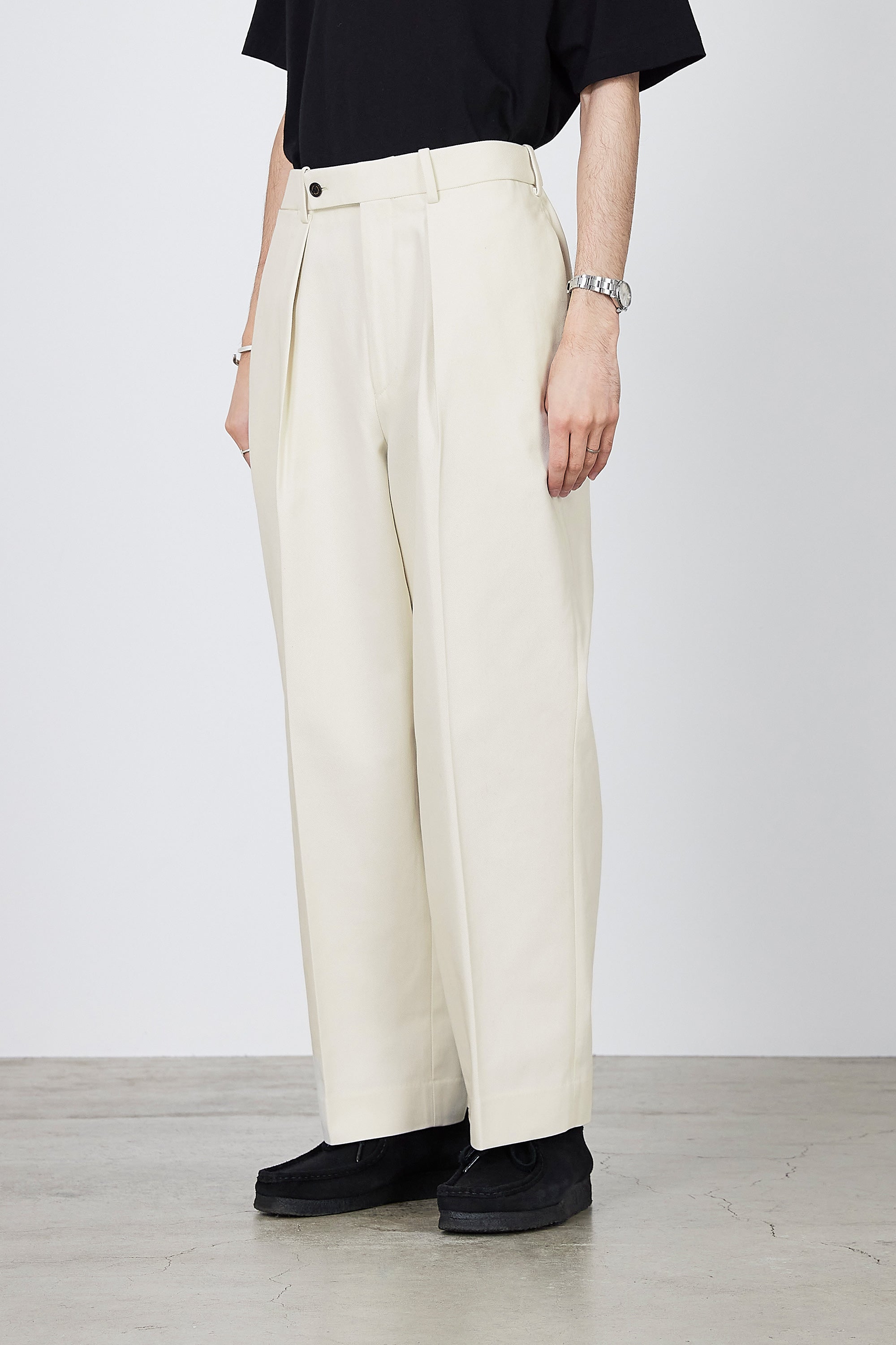 MARKAWARE CLASSIC FIT TROUSERS - スラックス