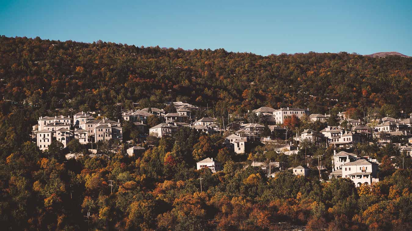 Il villaggio di Monodendri