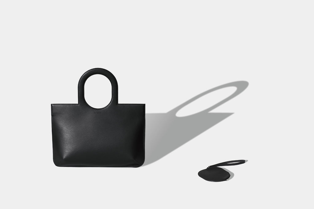 Minimal leather handbag