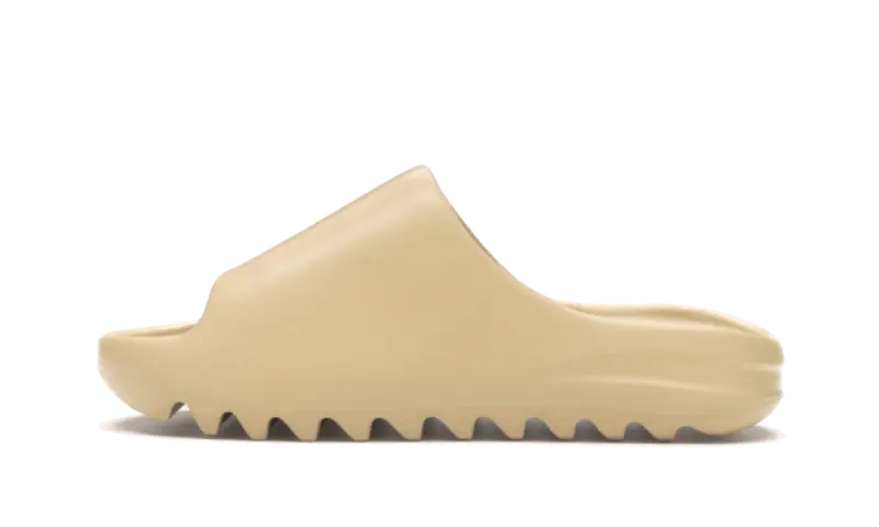 Logo Yeezy Slide