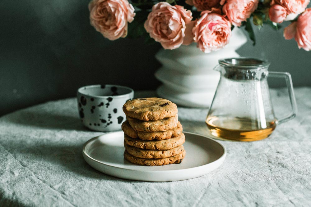 Chocolate rye cookies