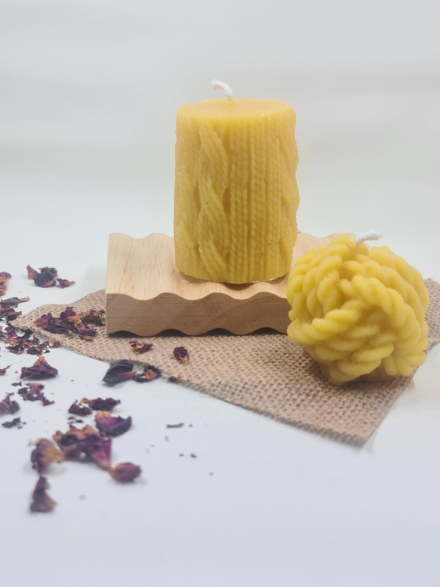 Knit Wool Ball Pure Australian Beeswax Candle