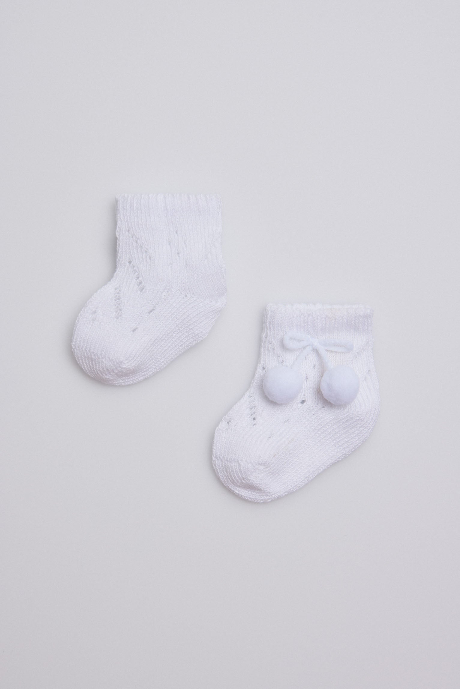 Calcetines básicos recién nacido – Ysabel Mora