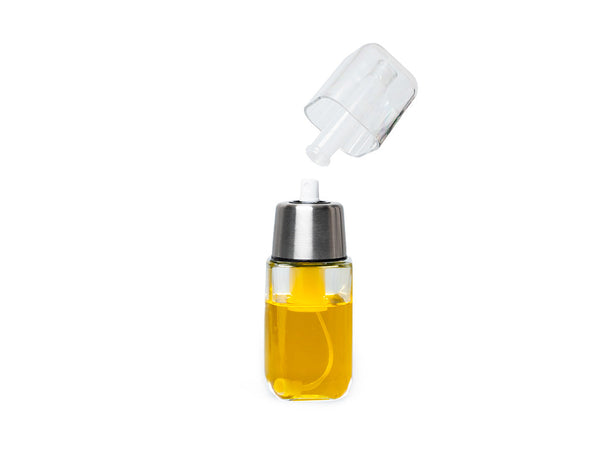 https://cdn.shopify.com/s/files/1/0562/5433/3116/products/oil-spray-bottle-onwhite-3_32b3a8a0-461d-4987-92e0-2053a36e0f2b_600x.jpg?v=1669193111