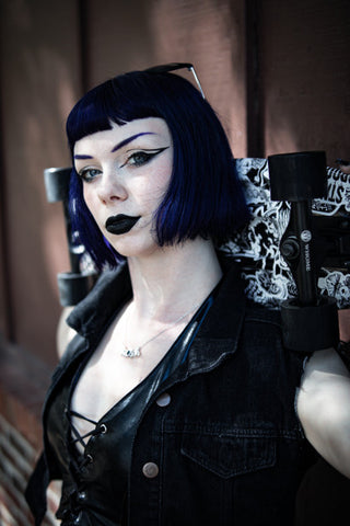 goth girl with goth make up