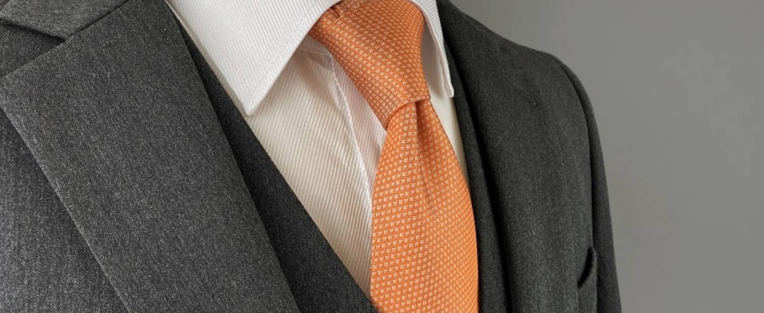 Corbata de seda naranja