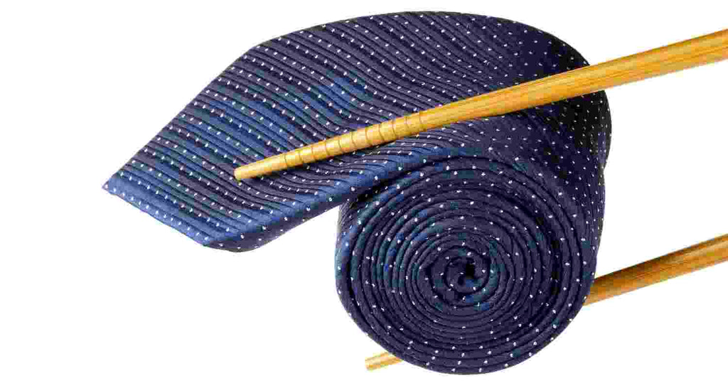 Materialien für gestrickte Krawatten