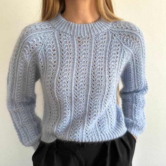 Machine knit a simple square sweater — Picture Healer - Feng Shui