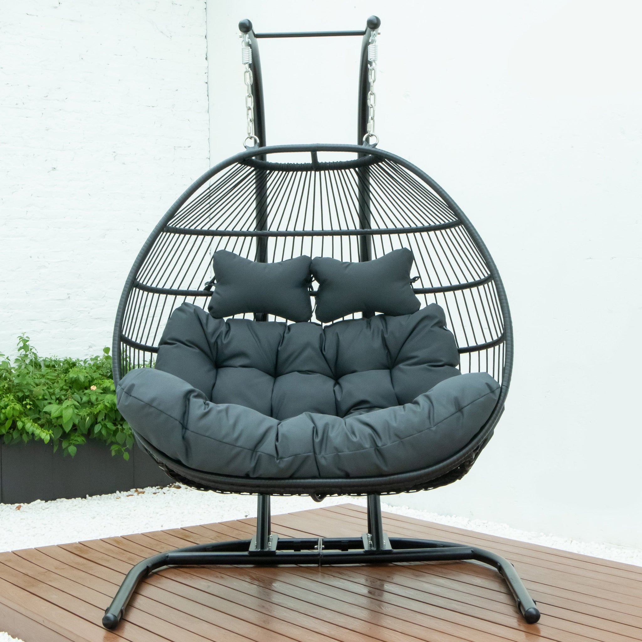 leisuremod egg wicker hanging swing chair