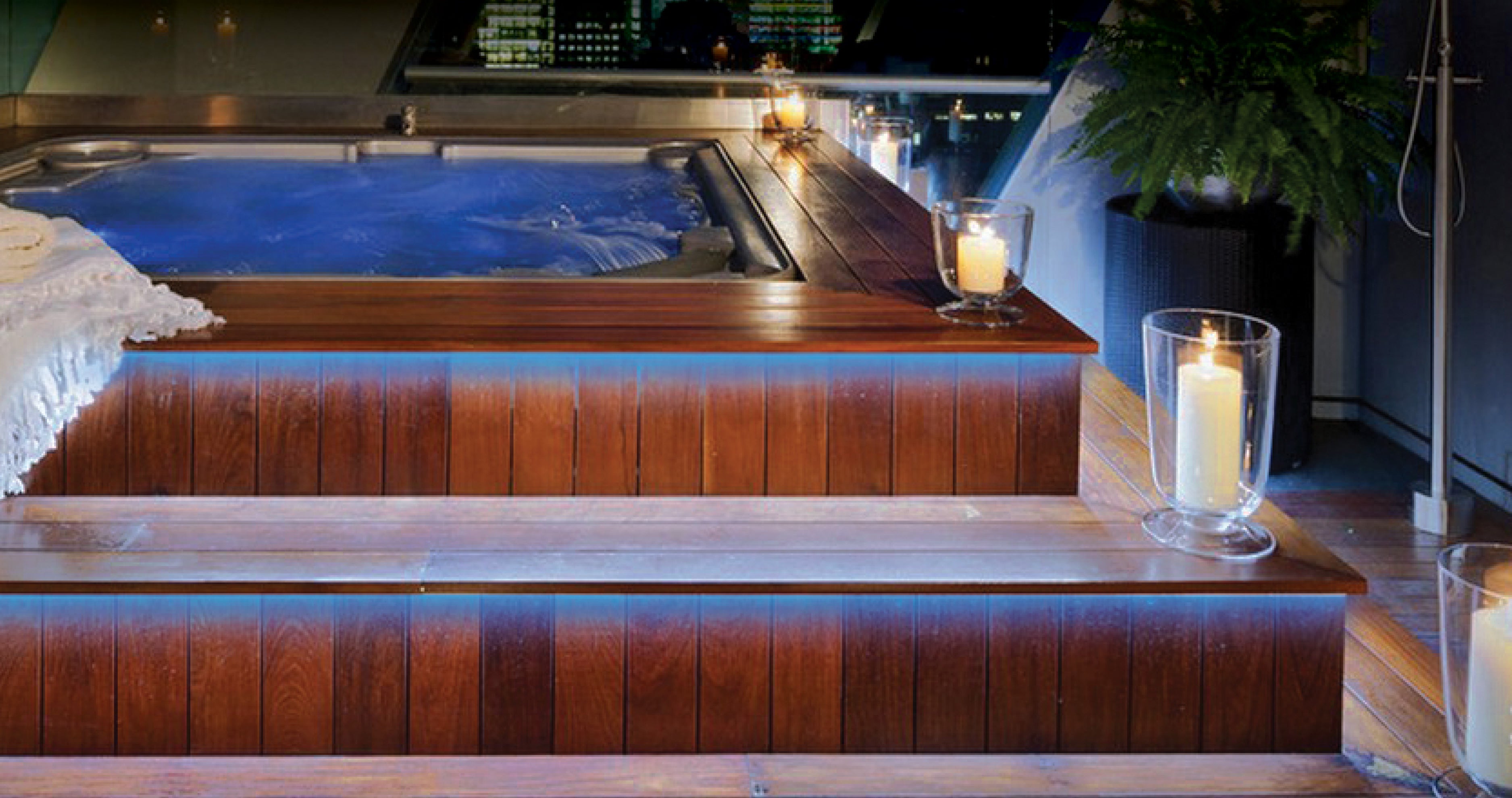 Hot tub with outdoor LED tape light