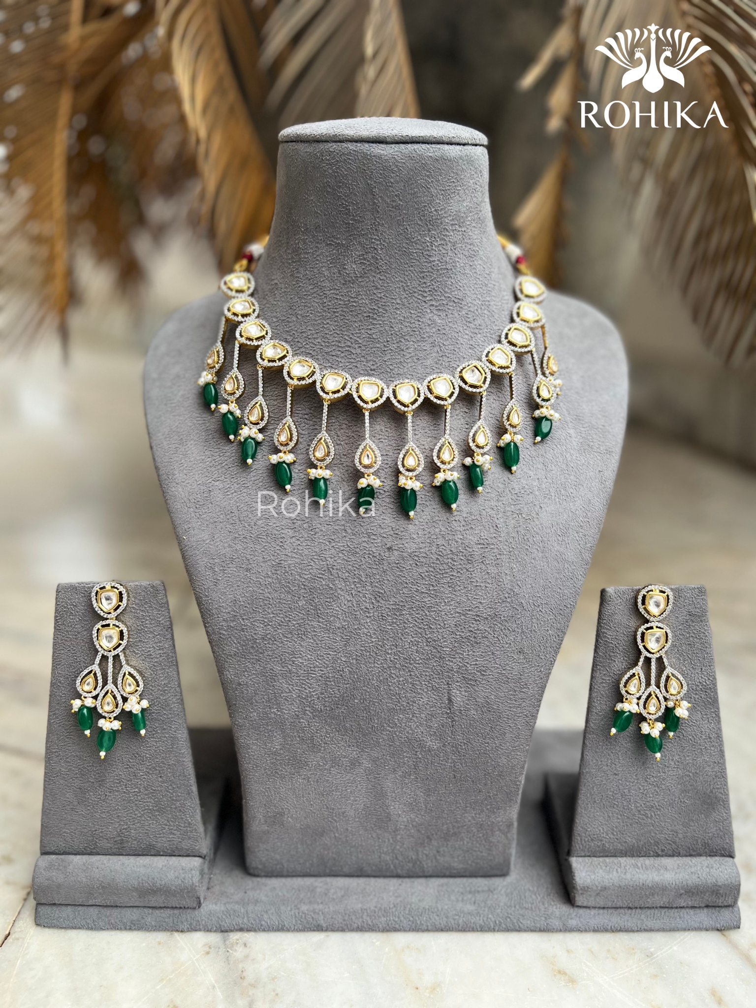 Buy Karatcart Kundan Green Stone Necklace Set with Earrings and Mangtikka  Online